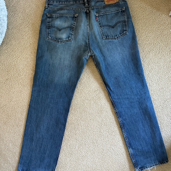 Classic Vintage Levi’s Straight Leg EUC 36x32 - Picture 5 of 9